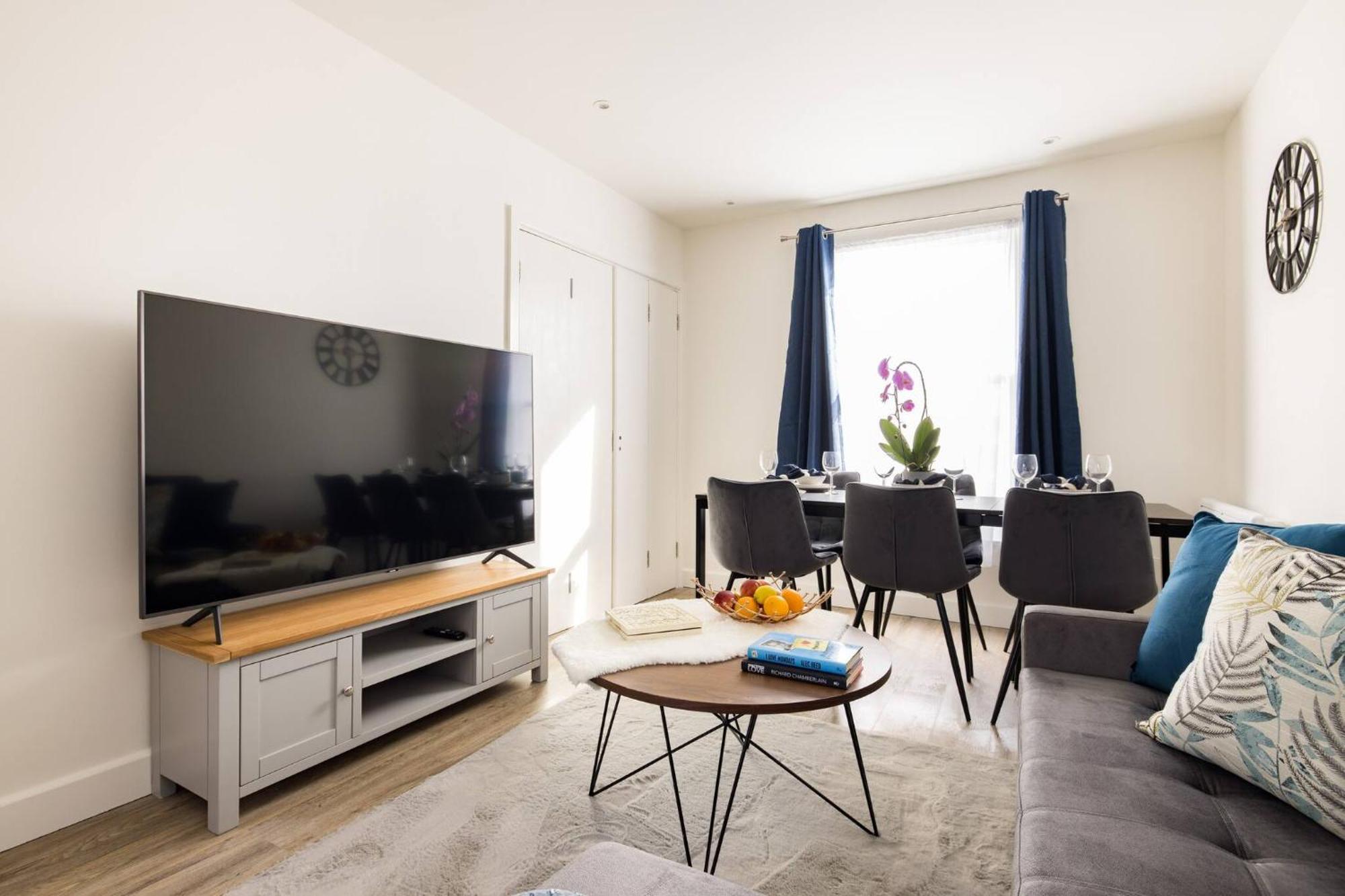 Wild Roses Serviced Apartments - Chelsea Лондон Екстер'єр фото