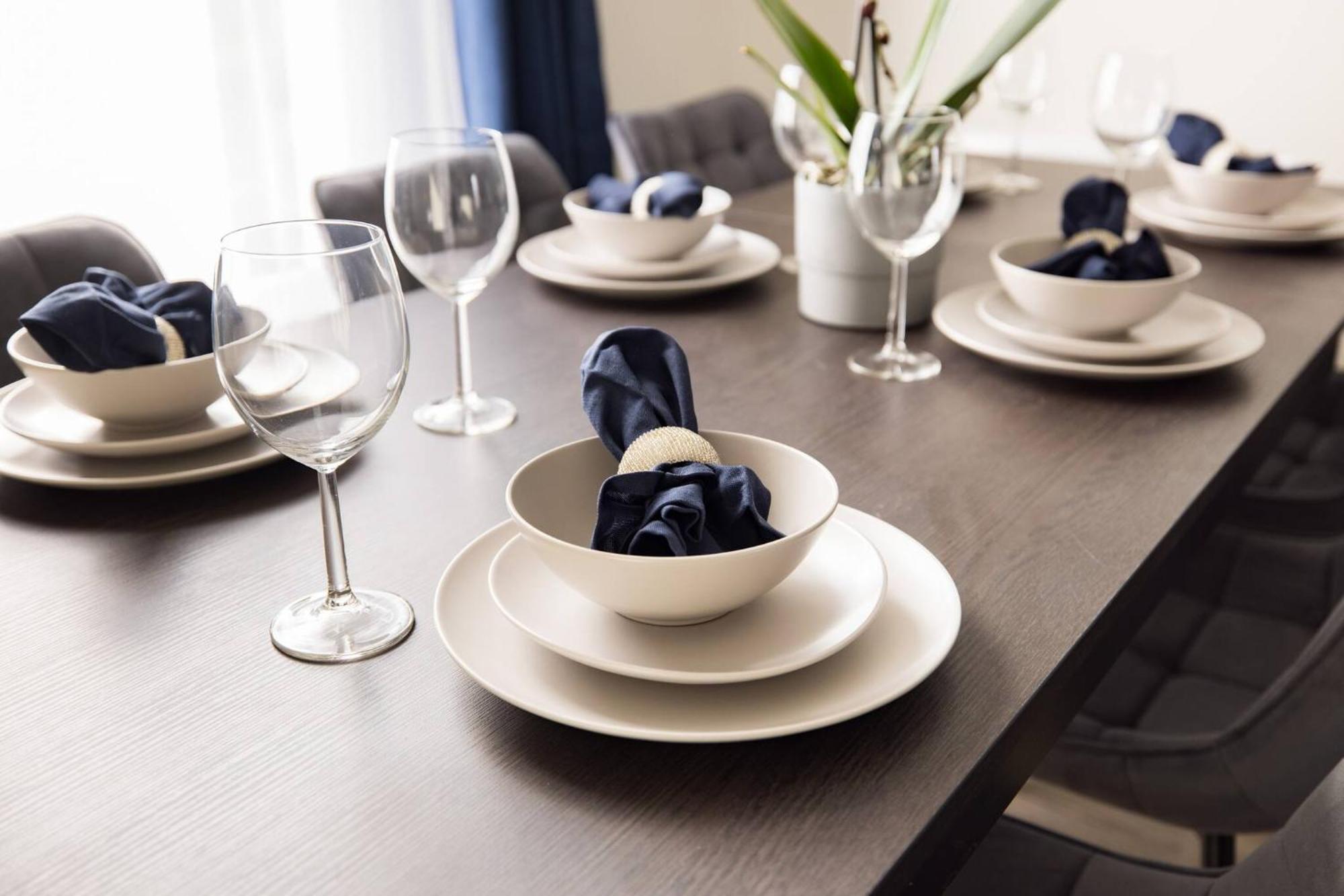 Wild Roses Serviced Apartments - Chelsea Лондон Екстер'єр фото