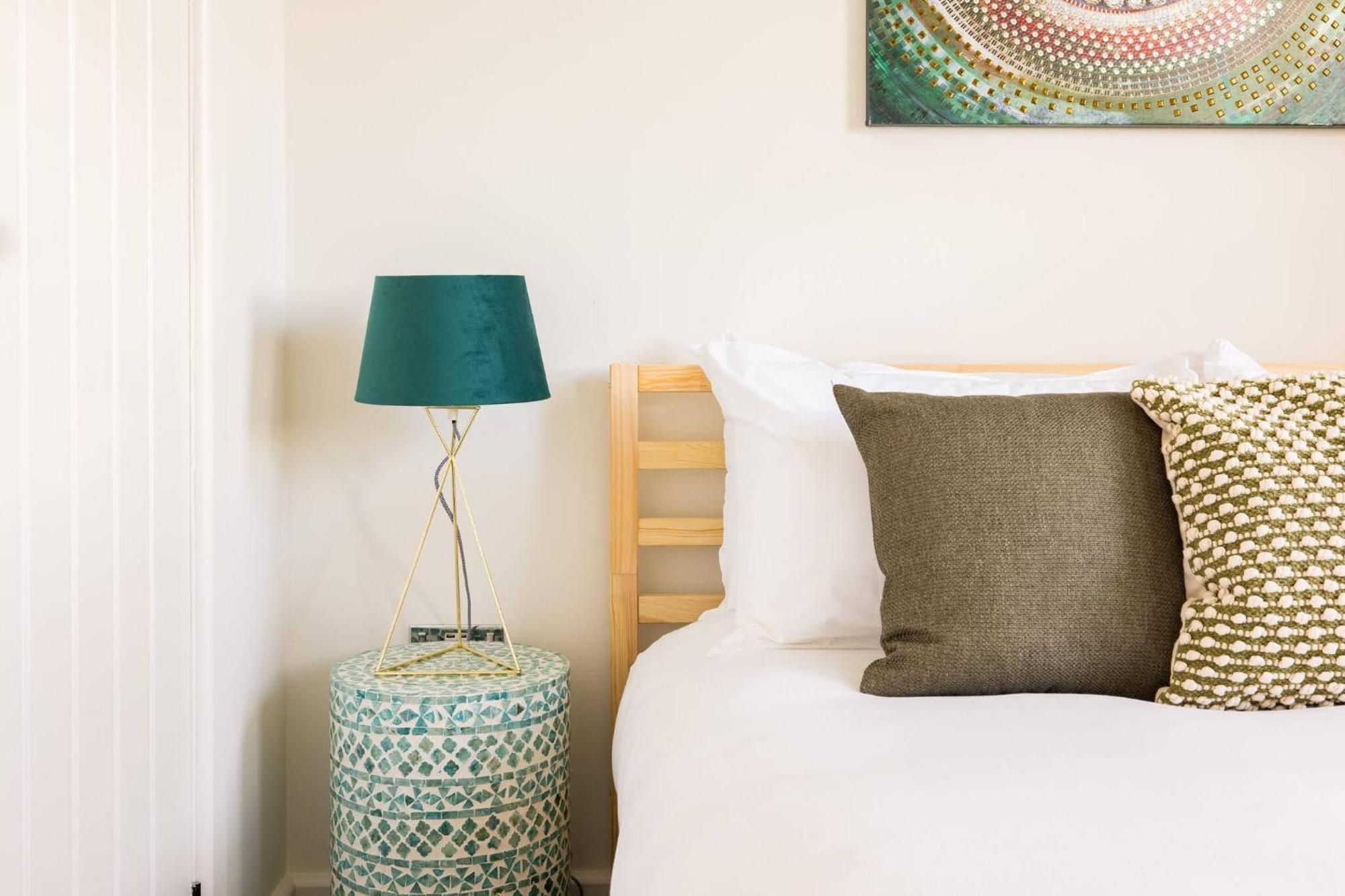 Wild Roses Serviced Apartments - Chelsea Лондон Екстер'єр фото
