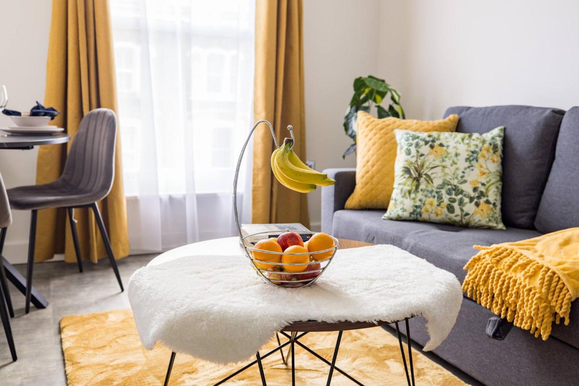 Wild Roses Serviced Apartments - Chelsea Лондон Екстер'єр фото