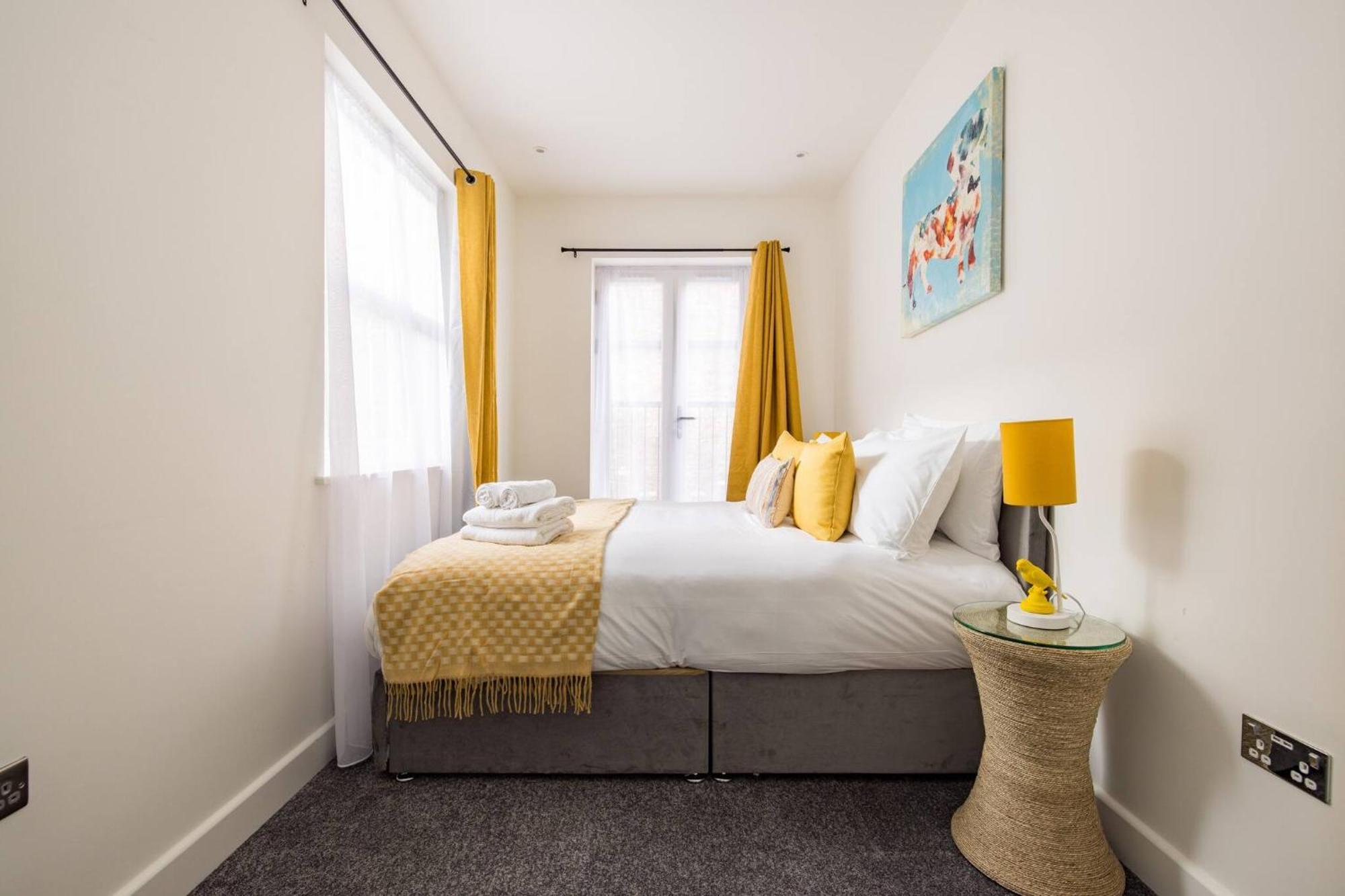 Wild Roses Serviced Apartments - Chelsea Лондон Екстер'єр фото